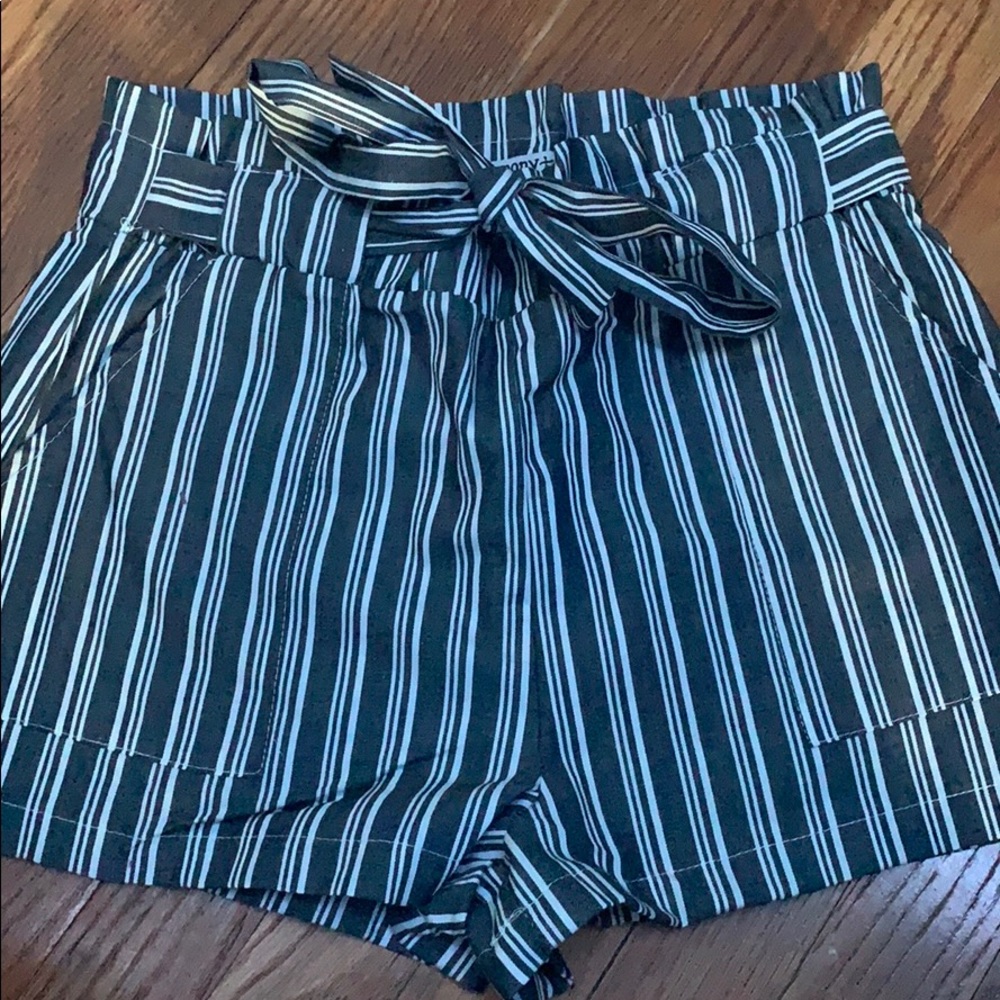 Paper bag shorts